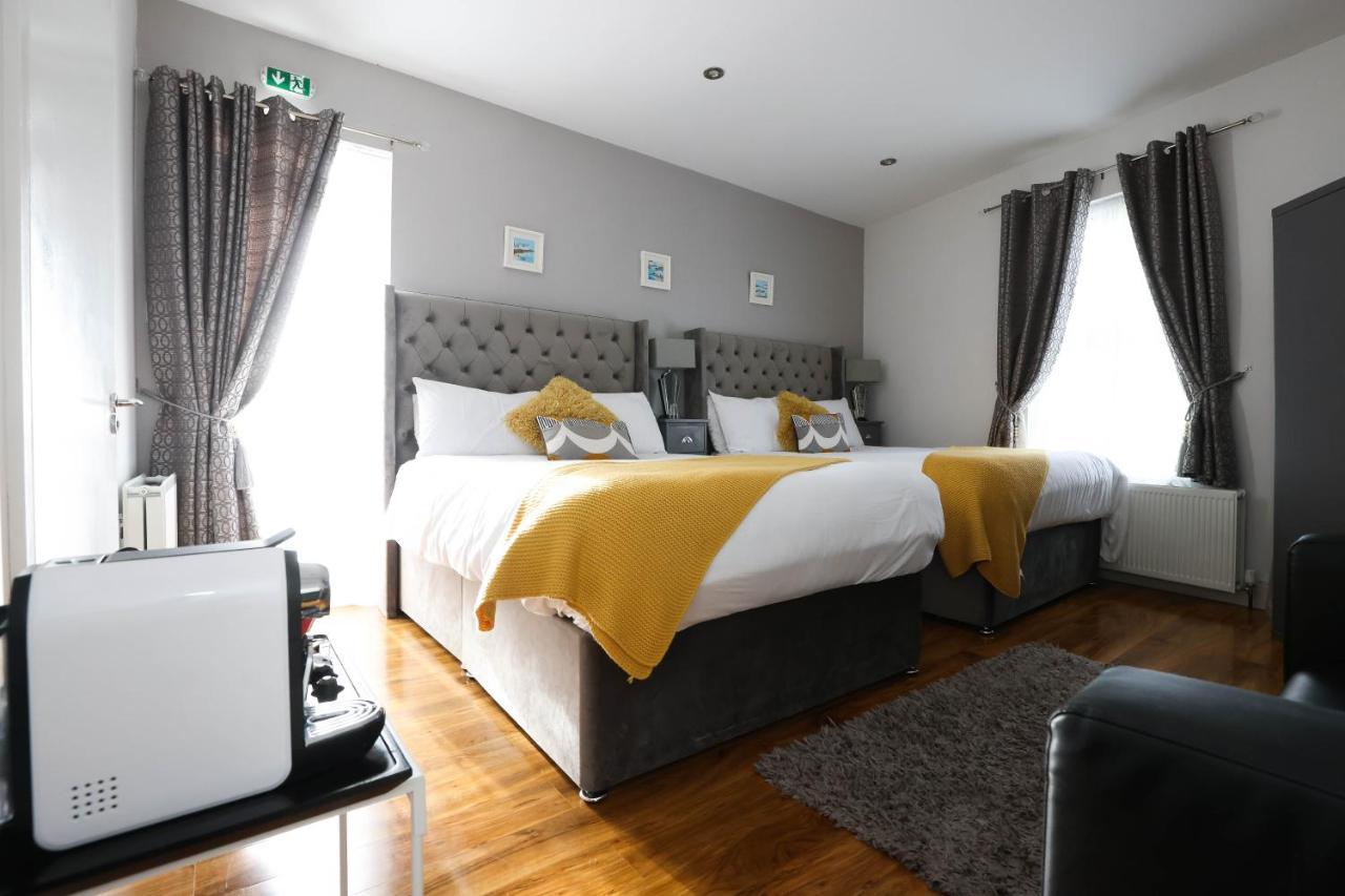 Hotel Mandalay Portrush Exterior foto